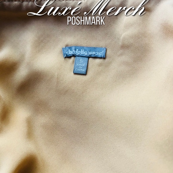 ✨Charlotte Russe Gold Sequin Crop Top✨ - Picture 2 of 5